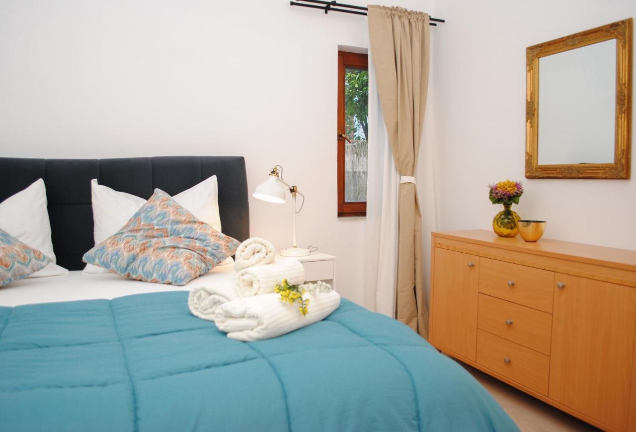 Apartments Dilk Вис Экстерьер фото